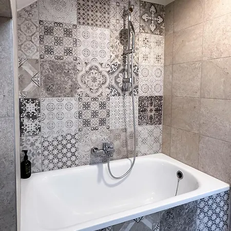 Kicikla Fire & Wine Nyaraló Nagybakonak